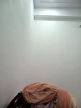 Your-Sasha7 online show from March 3, 7:15 am