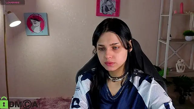 Leslie Wholsh online show from February 23, 9:43 am