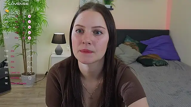 Jenifer Stound online show from March 19, 2:06 pm
