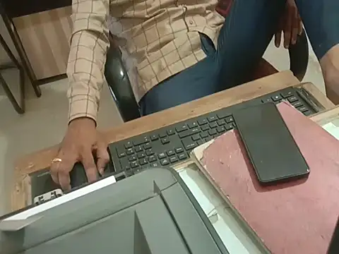 dream king 1985 online show from April 15, 8:20 am