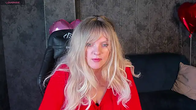 Snapshot of Victoria_Nelson chatting on February 26, 2:44 am Victoria Nelson online show from February 26, 2:44 am