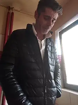 Snapshot of Ianne150 chatting on January 15, 12:30 pm Ianne150 online show from January 15, 12:30 pm