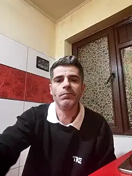 Snapshot of Ianne150 chatting on January 16, 2:48 am Ianne150 online show from January 16, 2:48 am