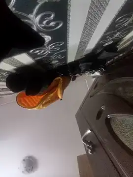 Snapshot of Ianne150 chatting on February 4, 12:22 pm Ianne150 online show from February 4, 12:22 pm