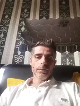 Snapshot of Ianne150 chatting on January 17, 6:50 am Ianne150 online show from January 17, 6:50 am