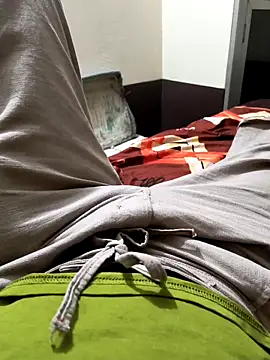 Hottlund6 online show from March 19, 11:54 am