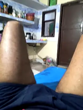 Hottlund6 online show from April 2, 4:52 am