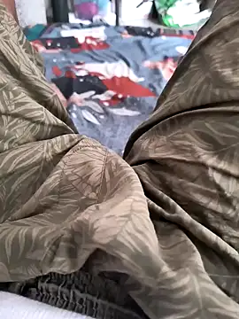 Hottlund6 online show from March 13, 7:02 am