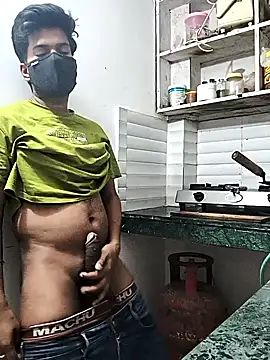 Hottlund6 online show from March 29, 1:07 am