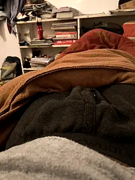 Hottlund6 online show from January 14, 4:32 pm