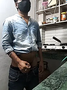 Hottlund6 online show from March 30, 12:23 am