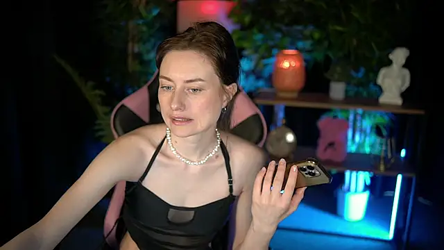 baby luna xo online show from February 24, 9:54 am