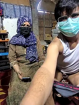 Snapshot of Babu1988UP chatting on February 11, 10:59 am Babu1988UP online show from February 11, 10:59 am