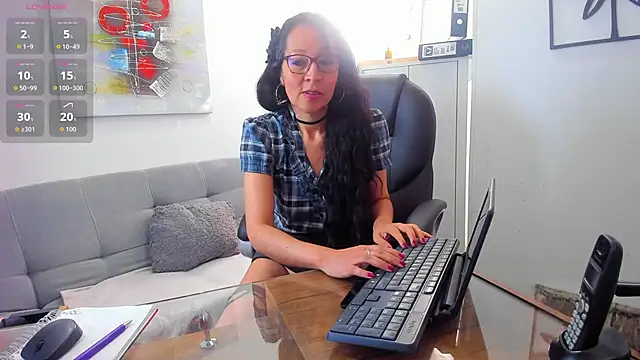 loretta fraser online show from May 15, 1:09 pm