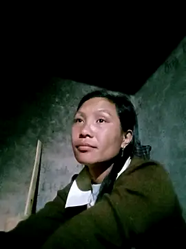 Snapshot of Diana-02 chatting on February 9, 9:46 pm Diana-02 online show from February 9, 9:46 pm