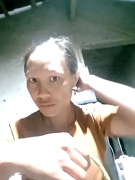 Snapshot of Diana-02 chatting on April 30, 10:25 pm Diana-02 online show from April 30, 10:25 pm