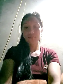 Snapshot of Diana-02 chatting on February 16, 11:02 pm Diana-02 online show from February 16, 11:02 pm