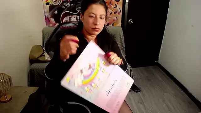 keileen luna online show from March 26, 7:56 pm