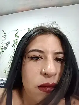 keileen luna online show from August 4, 8:35 pm