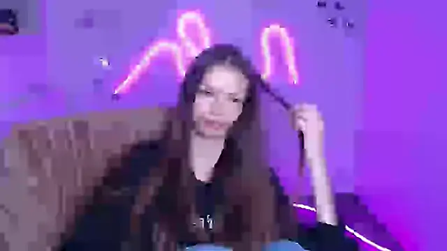 Lina Loveuu online show from March 8, 6:28 am