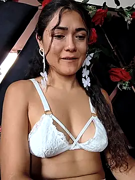 Freyarosse online show from February 17, 9:01 pm