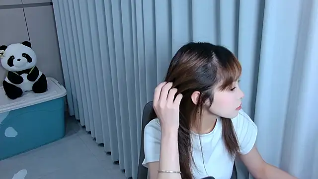 yuki-888 online show from April 3, 12:22 pm