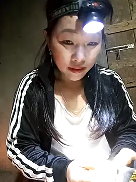 Nga x9 online show from March 13, 9:20 pm