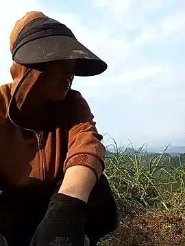 Nga x9 online show from March 10, 9:24 am