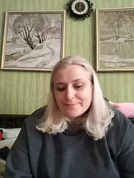 NyushaLollipop online show from February 28, 10:26 am