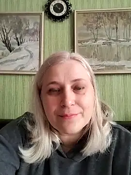 NyushaLollipop online show from February 13, 8:47 am