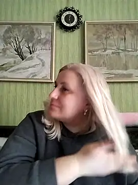 NyushaLollipop online show from February 25, 10:26 am