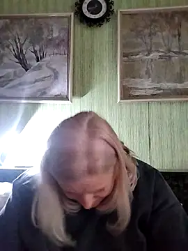 NyushaLollipop online show from February 14, 6:35 am