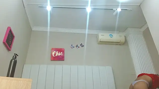 Snapshot of noir_fantasy chatting on February 14, 11:54 am noir fantasy online show from February 14, 11:54 am