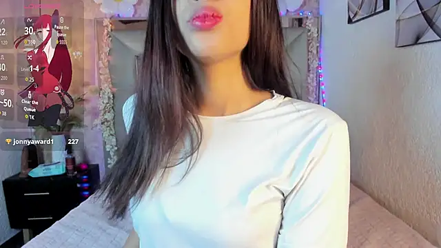 Snapshot of Estrellaa_1 chatting on March 9, 1:47 pm Estrellaa 1 online show from March 9, 1:47 pm