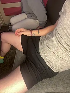 WhiteMeatsRican online show from April 21, 9:32 pm