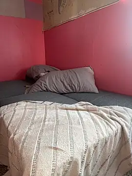 WhiteMeatsRican online show from April 4, 1:50 pm