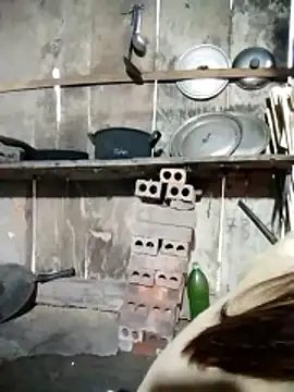 out-lustt online show from February 9, 12:52 am