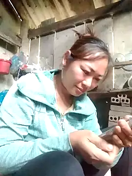 out-lustt online show from March 14, 9:48 am