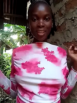 Pretty Barbie0 online show from March 11, 4:28 am