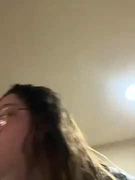 Snapshot of _maracr19_ chatting on February 7, 4:04 pm maracr19 online show from February 7, 4:04 pm