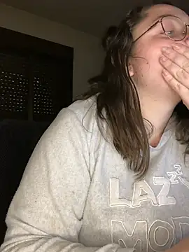 Snapshot of _maracr19_ chatting on February 25, 4:18 pm maracr19 online show from February 25, 4:18 pm