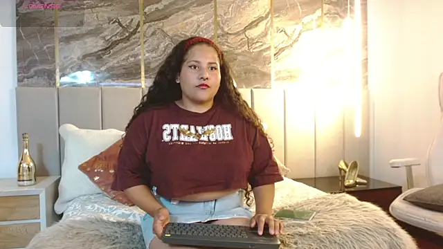 Lunea kane online show from January 14, 12:31 pm