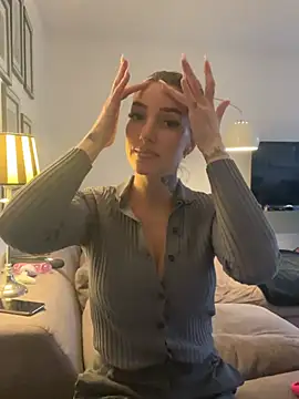 NovaLushhh online show from February 24, 4:41 pm