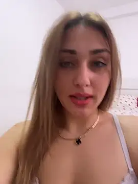 OrianaNorth online show from May 31, 1:06 pm