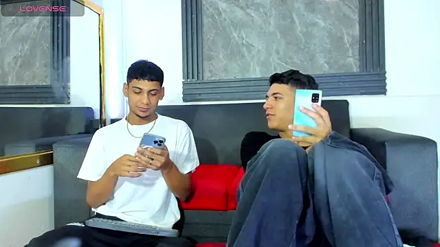 ALEX KEITH26 online show from March 16, 7:27 pm