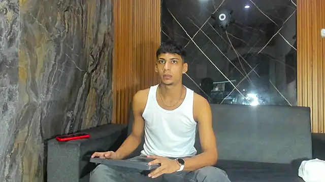 ALEX KEITH26 online show from January 19, 11:47 am