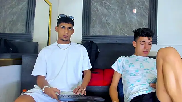 ALEX KEITH26 online show from March 20, 7:48 pm