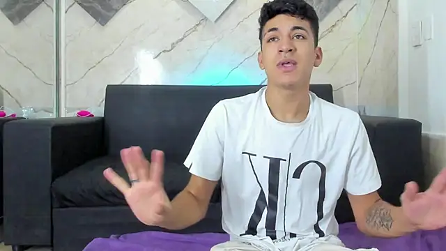 ALEX KEITH26 online show from March 22, 8:10 pm