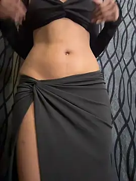 Sassyreyaaa online show from March 12, 6:45 pm