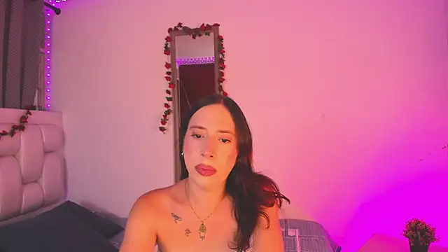 Snapshot of dirty_sexx_ chatting on February 24, 9:15 pm dirty sexx online show from February 24, 9:15 pm